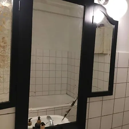 Chick & Cozy Flat In Exclusive Area | Downtown Cph *